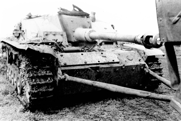 _17_4_3_1mStug210_Tabellion_134INT