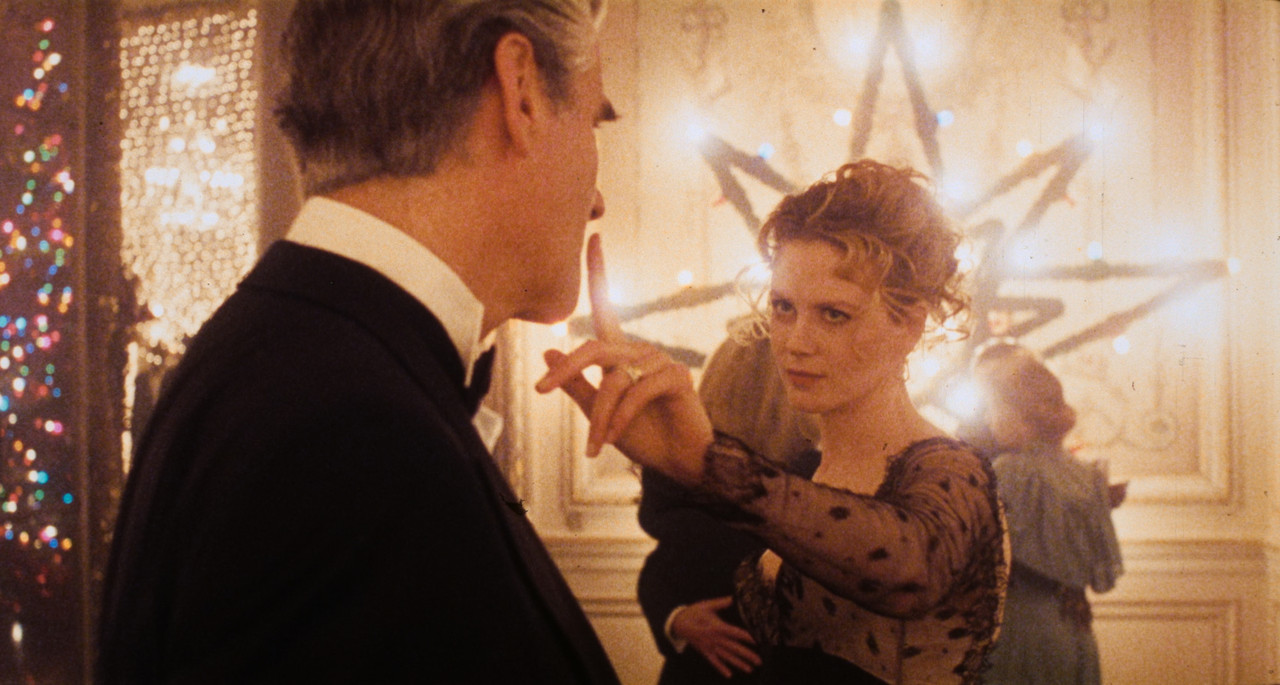 Eyes.Wide.Shut.(1999).WB.35mmITScan.v2-UHD-x265.mkv_snapshot_00.19.50.657