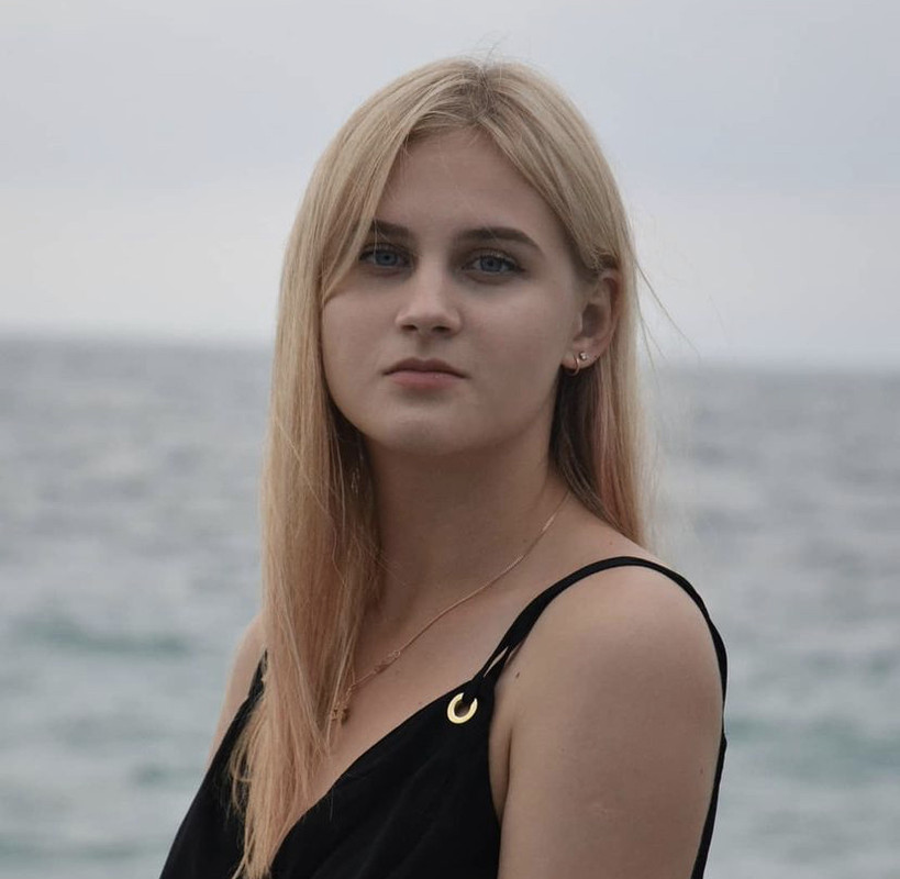 10C43CE5-5943-42AA-AF5A-5A89DB8CC651