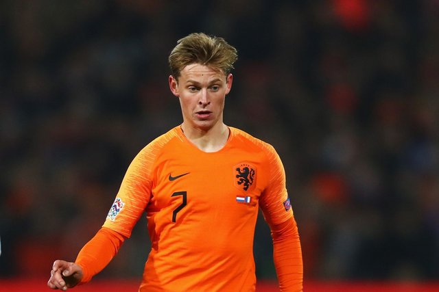 https://i.postimg.cc/26R1HjZt/Frenkie.jpg