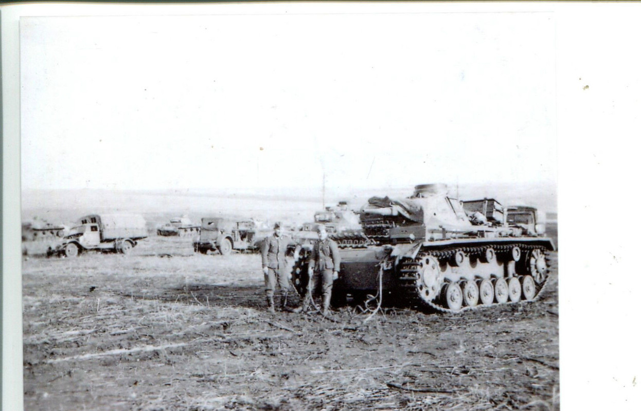 Panzer Tank III Kübelwagen Wehrmacht Rußland