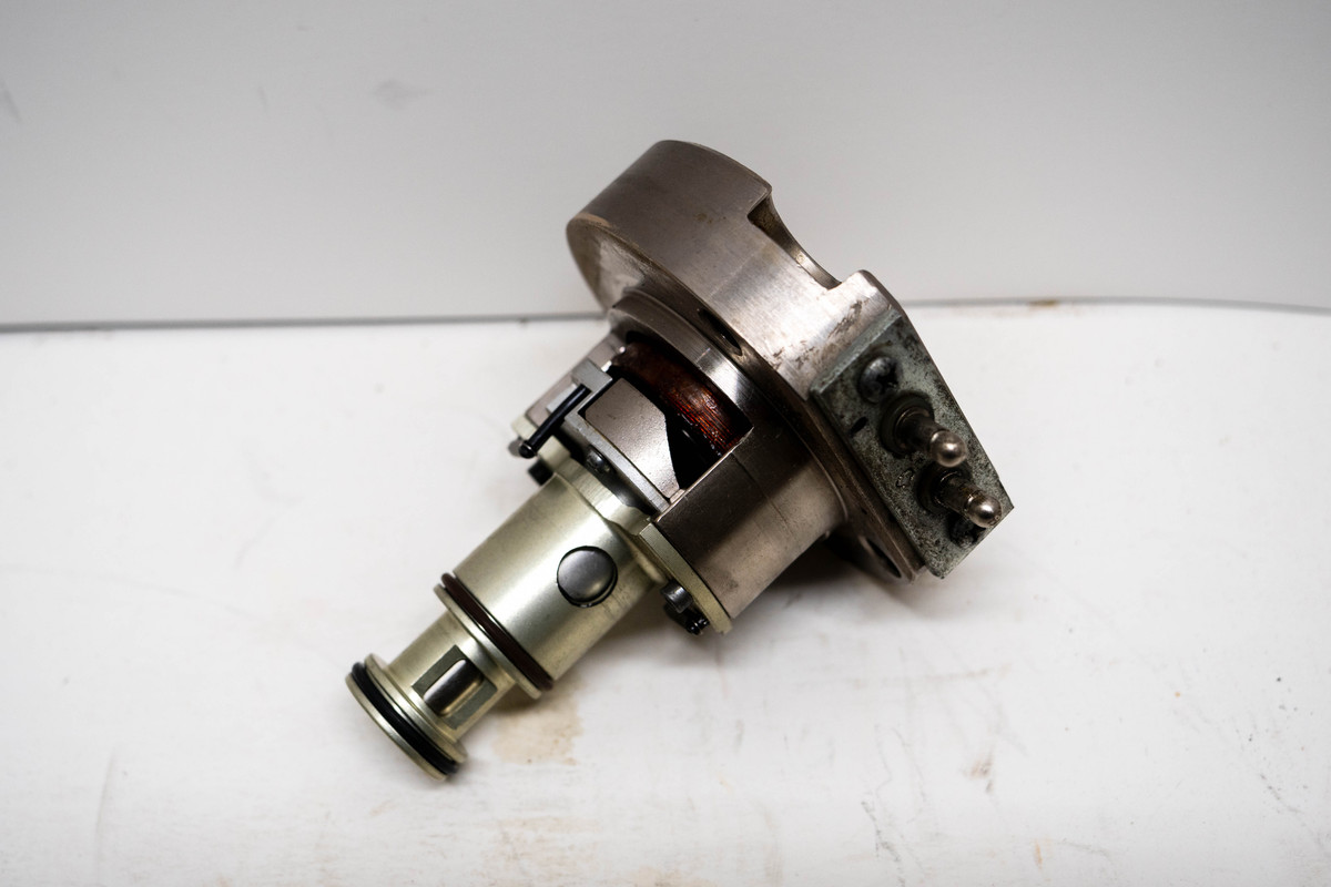 Cummins 3408326 Governor Actuator for 14.0L 855 Engines
