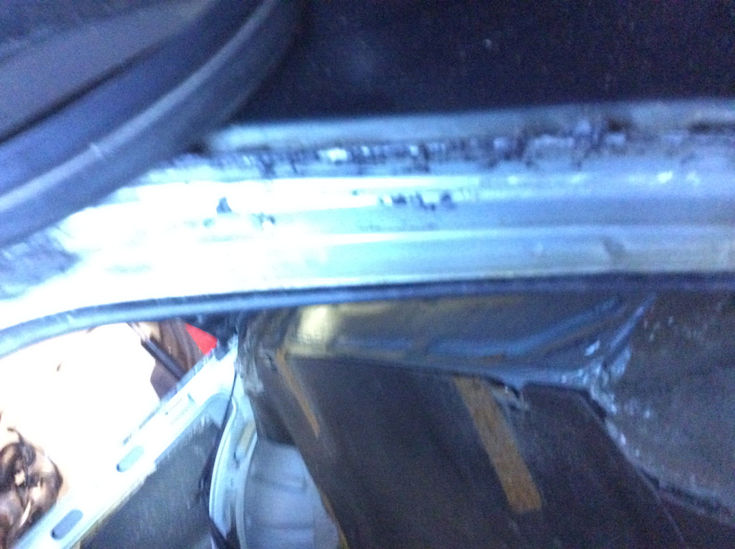 5724C899-E93E-4D0A-B653-331469578D98