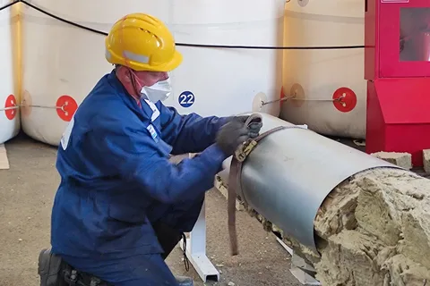 Изолировщик