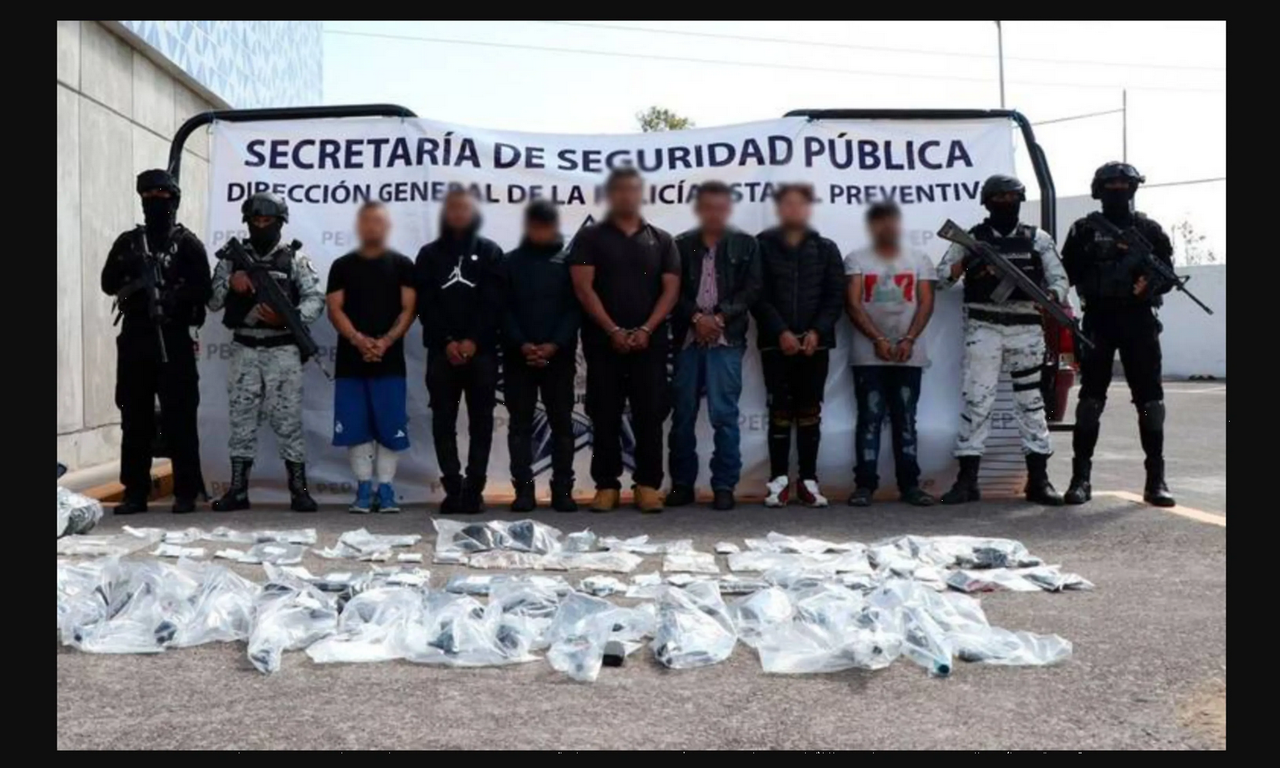 Detenidos por vínculo con grupos delictivos en Puebla, dos menores entre ellos