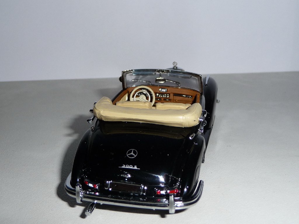 MB 300S w188 - Minichamps  (4)