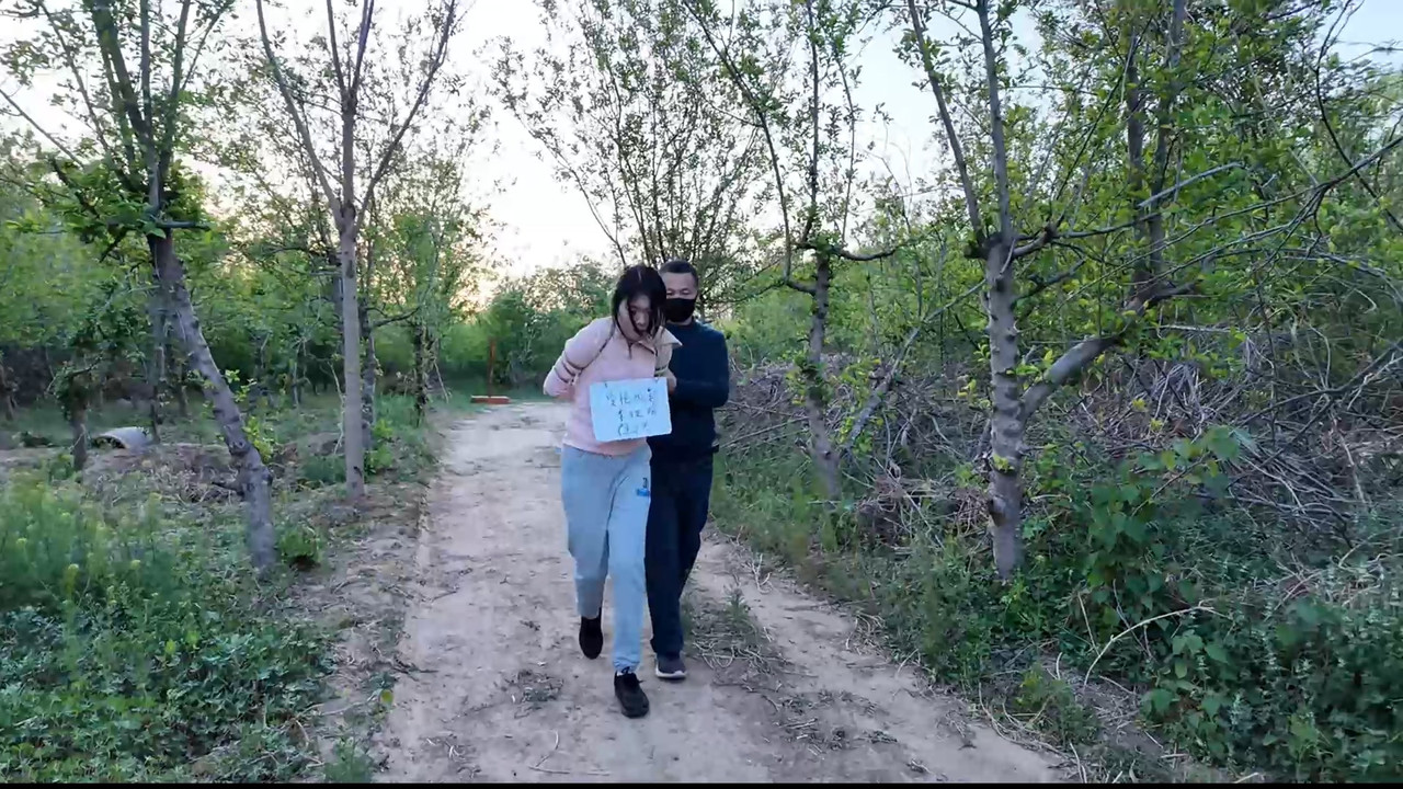 李大侠 小夏瑜伽服绑架贩卖.mp4_20250620_130741.310