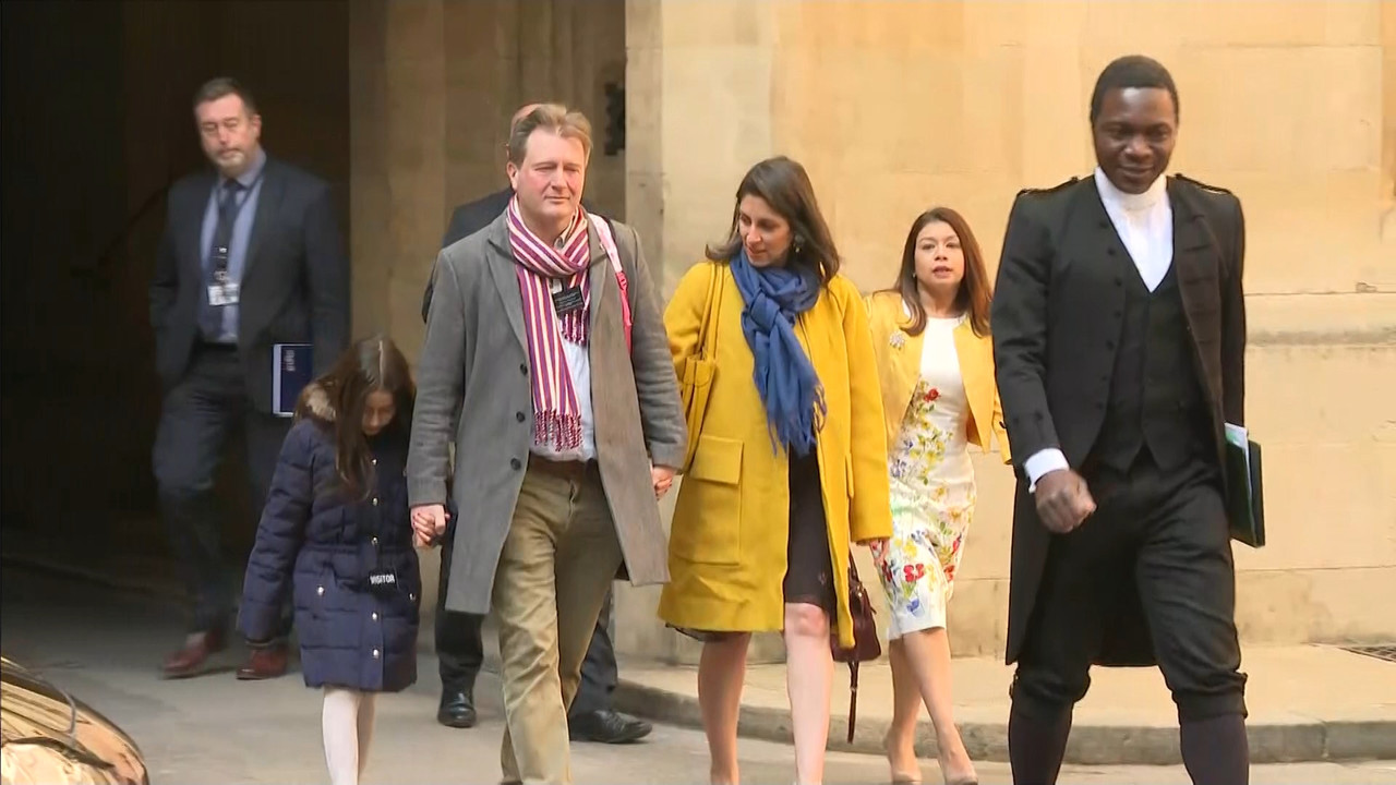 ITV News London_20220321_18001830.ts_snapshot_03.17.240