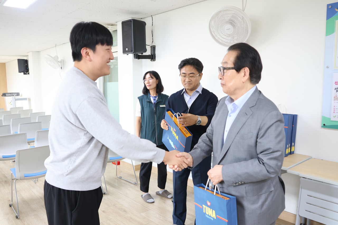 개별 선물 전달 2