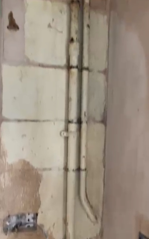 1668F078-BDA5-41C0-9068-AABD8B44B4F6