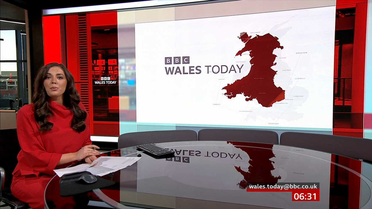 03.23 - 06.00.00 - Breakfast. The BBC's Breakfast programme features ....ts_snapshot_11.45.108