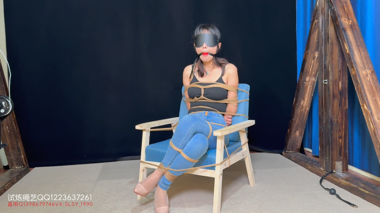 试炼原创 年轻的数学老.MP4_20250503_151228.707