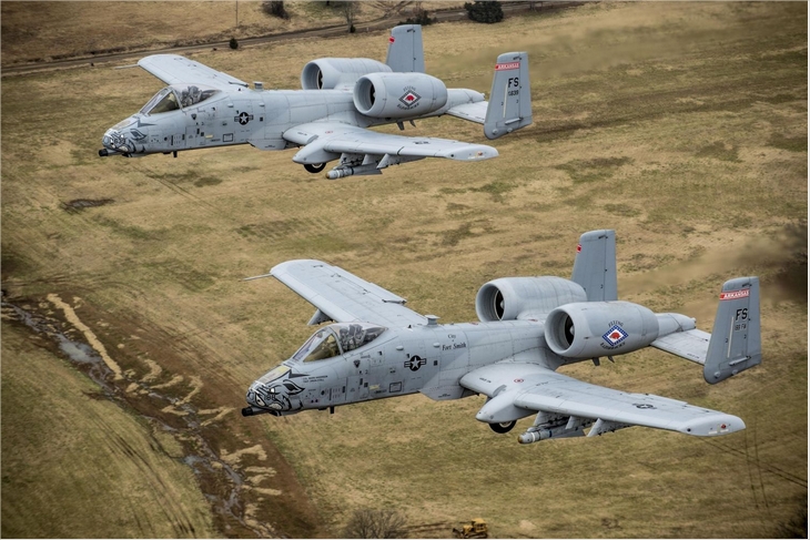 A-10-bomber-jet-fighter-bomb-military-ai