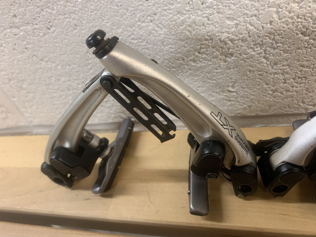 6C8AE08E-AA4C-42BD-8440-9F0BA5FF9D98