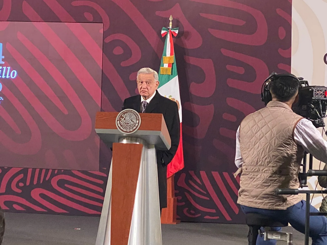 Llegan a México enseres domésticos procedentes de China para damnificados de Otis