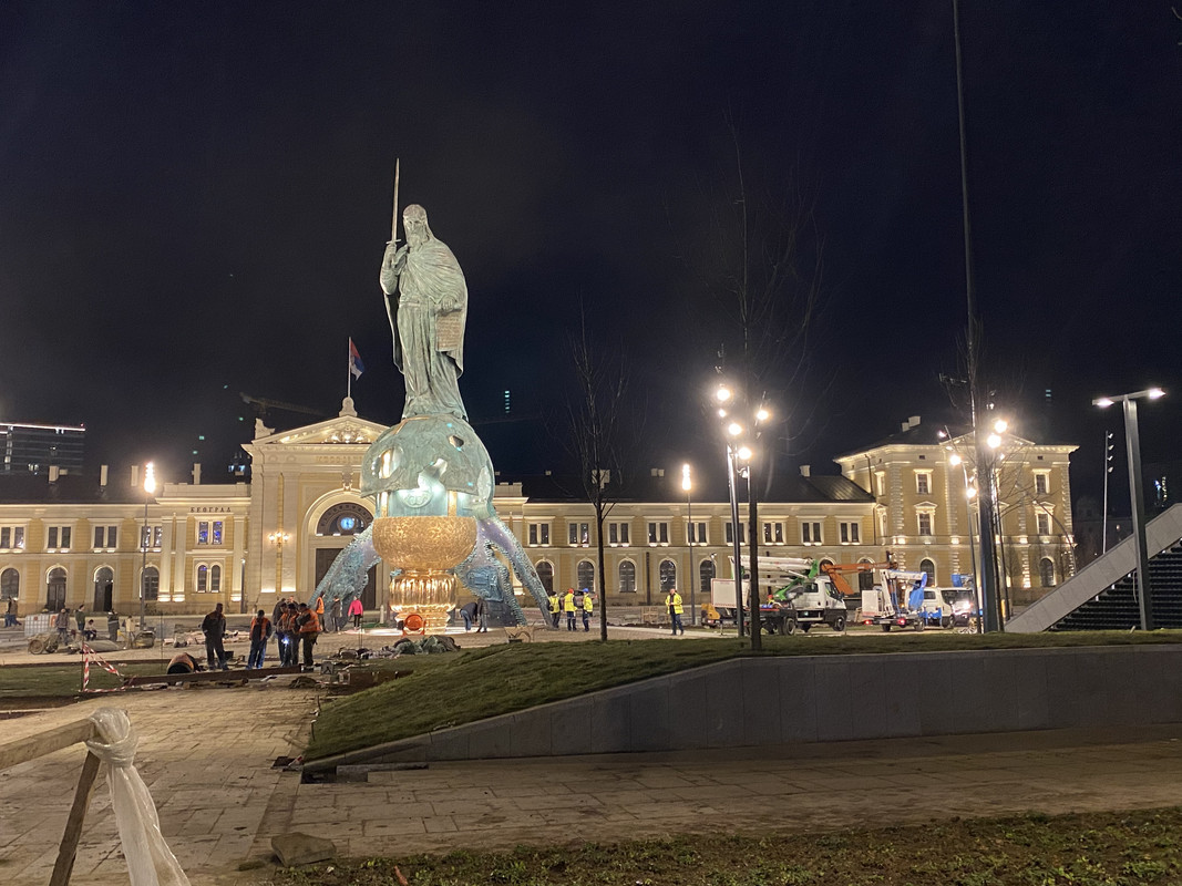 541CFCEF-BBCA-45BE-95F0-AF2A150F877F