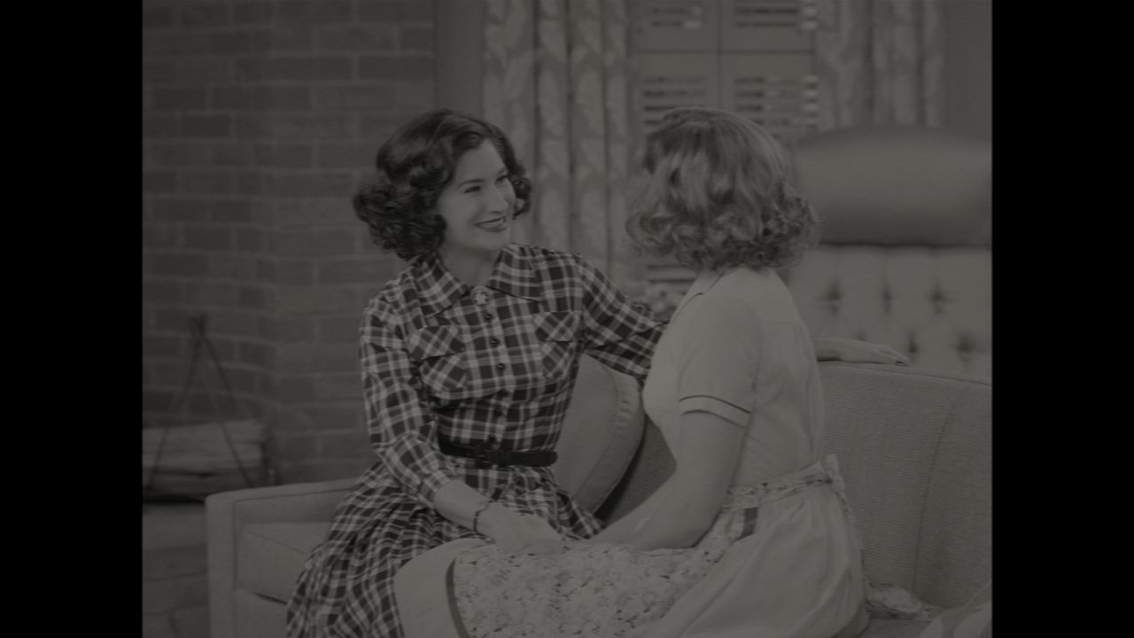 WandaVision.S01E01.ITA.ENG.2160p.DSNP.WEBRip.x265.10bit.HDR-MeM.mkv_snapshot_05.16_[2021.01.15_12.57