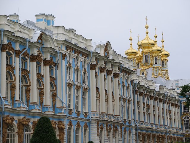 RUSIA LOW COST: Una semana entre S. Petersburgo y Moscú - Blogs de Rusia - DIA 3: Palacio de Catalina, Chesme Church y cena de 10 (4)