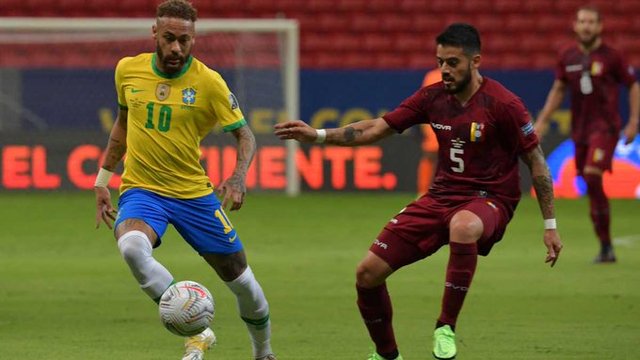 Brasil vence 3-0 a Venezuela en el debut de la Copa América