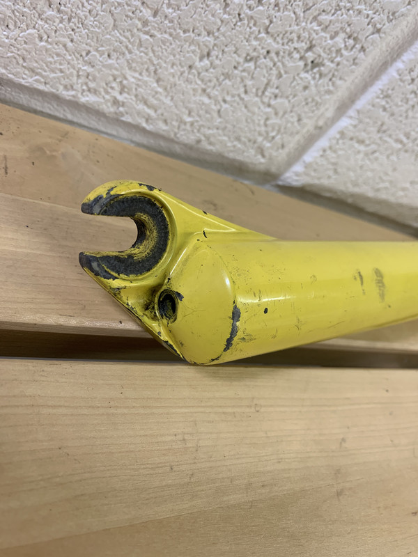 F2E056B0-EE4E-48F3-A7C0-8E5D6A3B3FE0