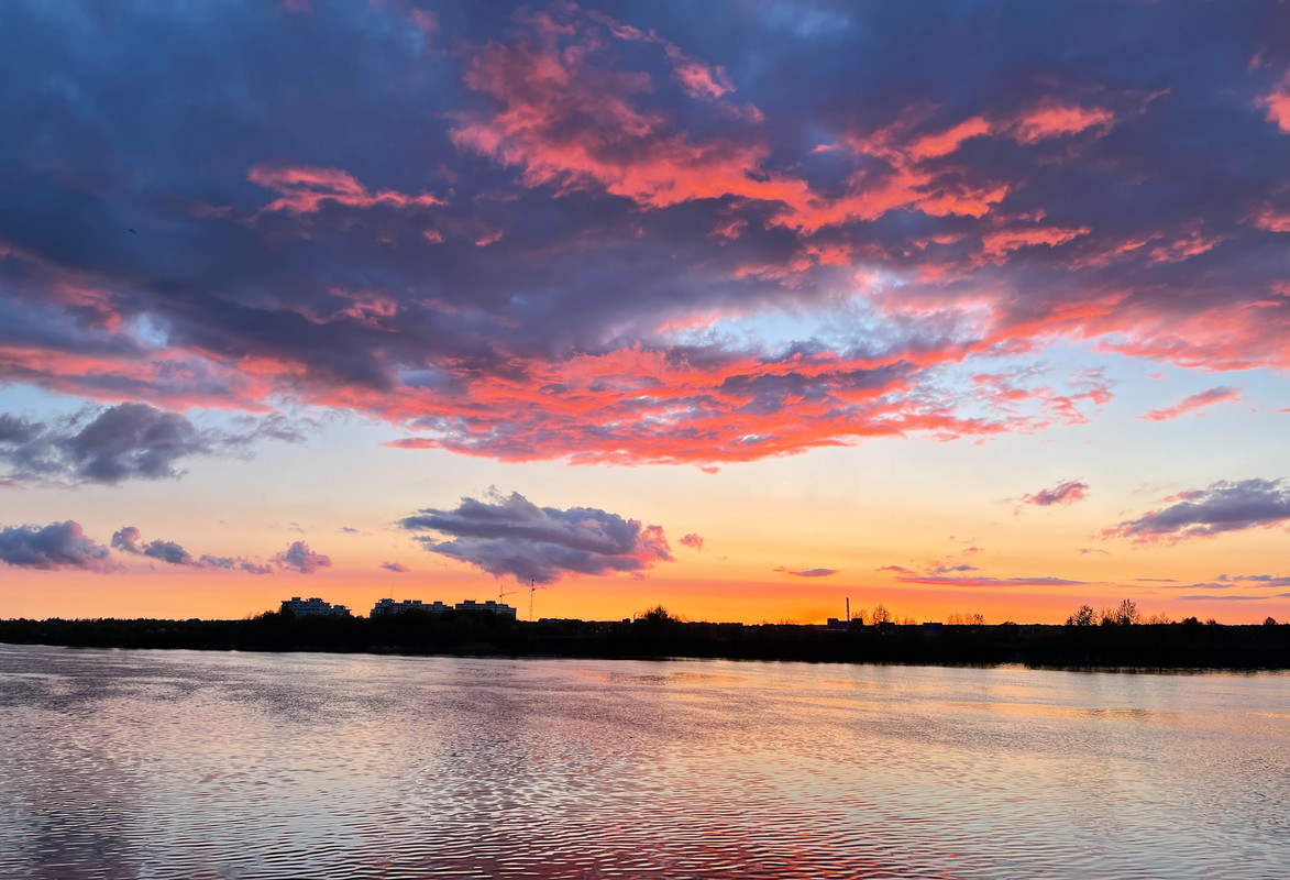 1 мая, красный закат