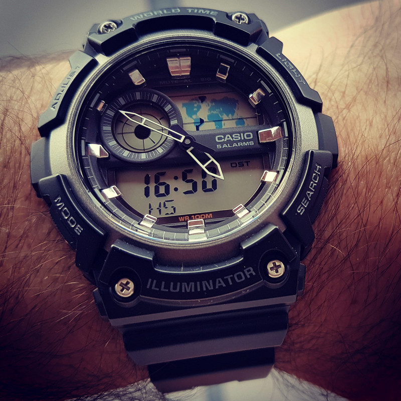 Casio AEQ-200W-1A (2)