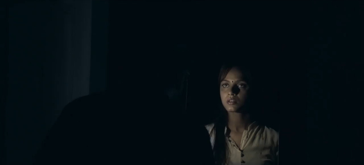 13B: Fear Has a New Address 2009 WebRip [Hindi] 480p 720p ESub Screenshot