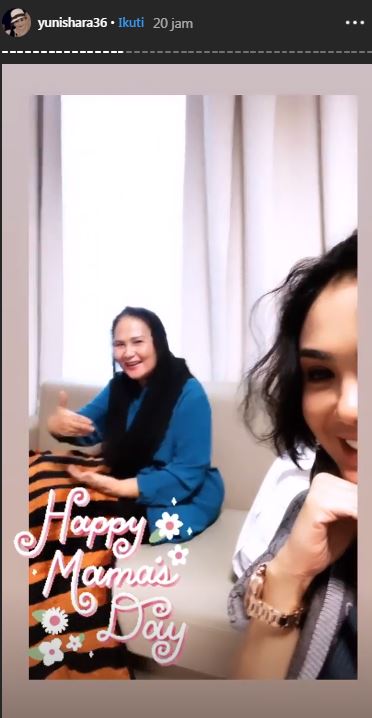 Kebahagiaan ibunda Yuni Shara yang akan segera mendapat cucu dari putri bungsunya, Kartika Sary