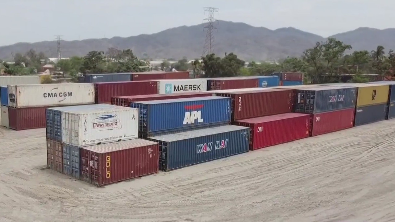 Roban 20 contenedores de oro, así fue el operativo del histórico atraco