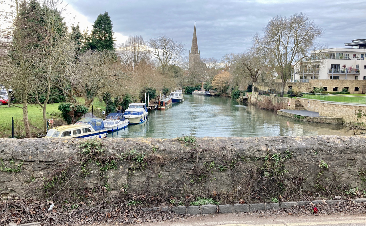 9A16EBE5-6C49-454E-BE50-41D6565C460E