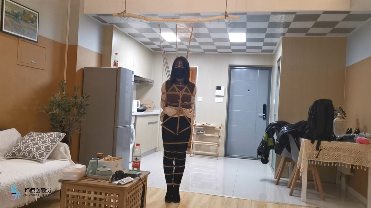 JS原创 背吊全身紧缚 凌熙.mp4_20210101_185330.957