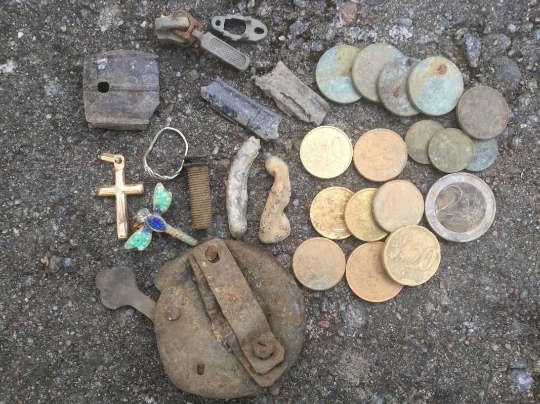 920A4B11-04A2-4EC0-8723-2B26BDF79B92