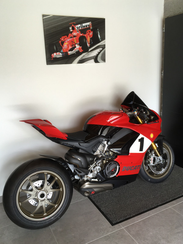 286C0538-53E0-449E-84D4-A333D995DA95