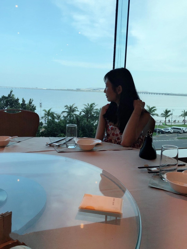 4BA5A0C0-4DA8-441F-BF78-2E906A4B3C7F