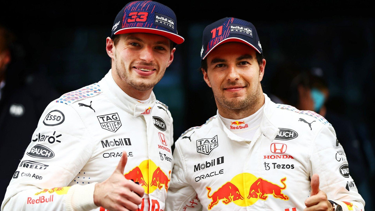 Checo Pérez revela cuál es la diferencia entre él y Max Verstappen