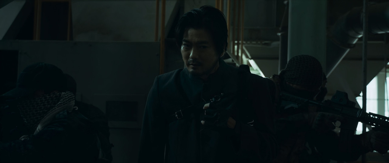 One-Percent Warrior (2023) (1080p BluRay x265 SAMPA).mkv_snapshot_00.38.31.167