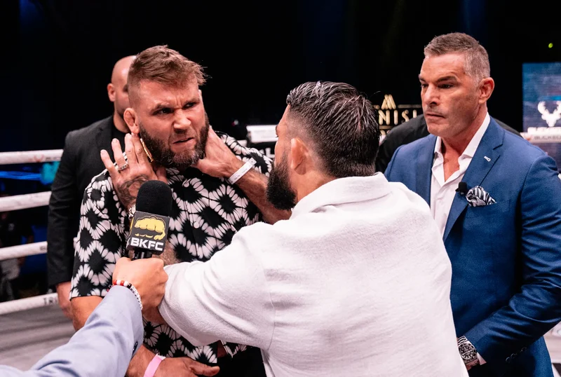 Майк Пери и Джереми Стивънс едва не се сбиха на ринга в BKFC