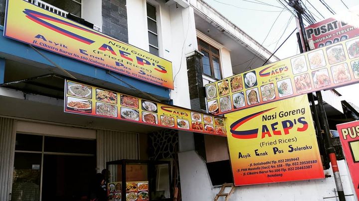 Nasi Goreng Aep's, tempat makan siang enak di Bandung.