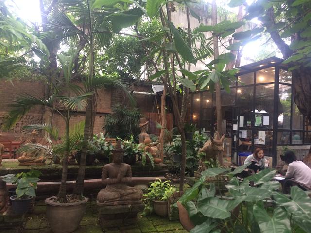 Explorando Chiang Mai. Doi Suthep, centro ciudad y Saturday Market - Nuestra primera vez en el Sudeste Asiático. Tailandia en Junio de 2018 (22)
