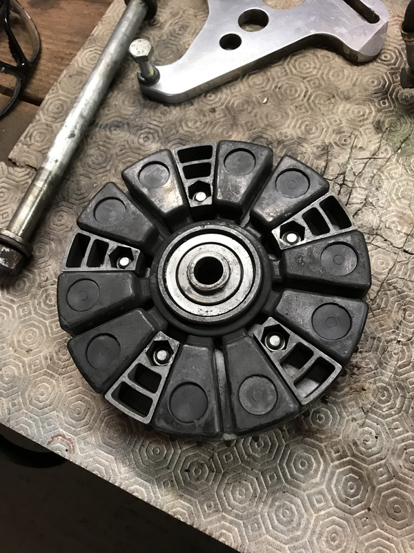 B06C3CEC-D515-4D40-B658-29C281300754