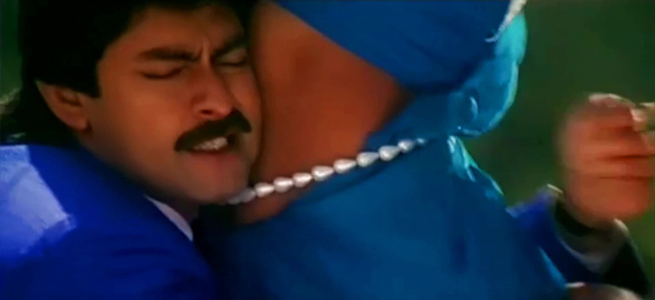 vlcsnap-2023-04-08-17h28m01s094