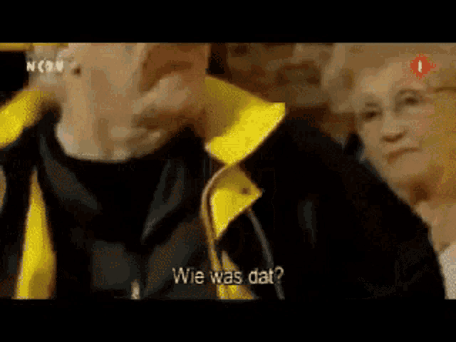 nooit-gezien-wie-zij-dat.gif