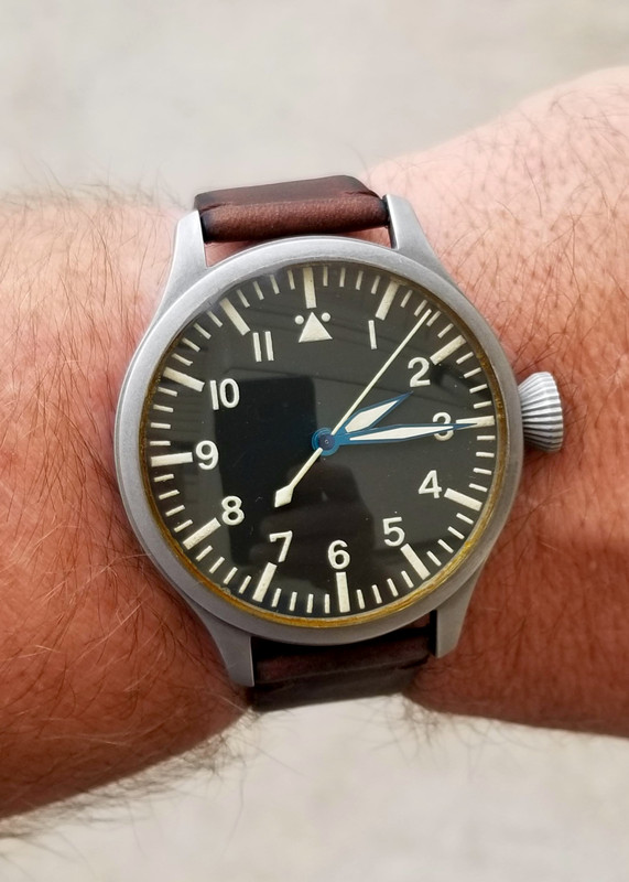 D43381D5-81CD-4DA2-B996-E542420A3414