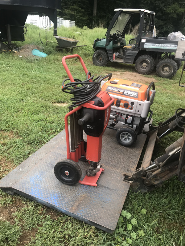 CCFFAF63-C300-4167-AD6B-D076D43DB75B