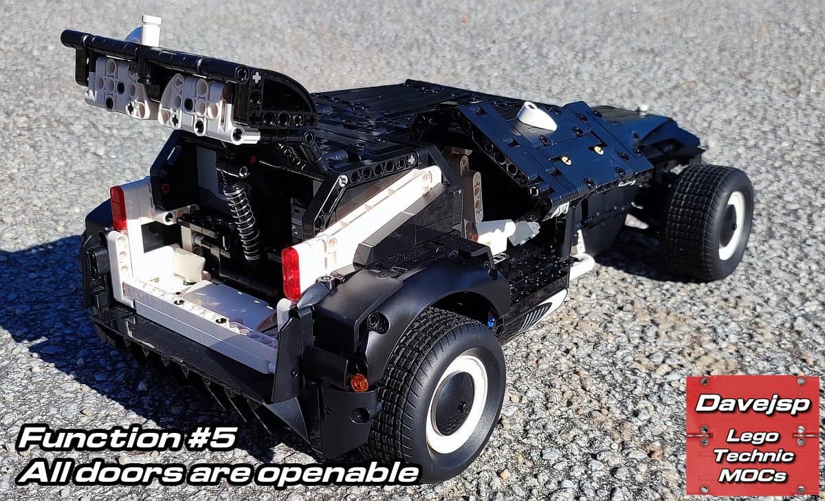 get free building instructions for a black roadster Lego MOC