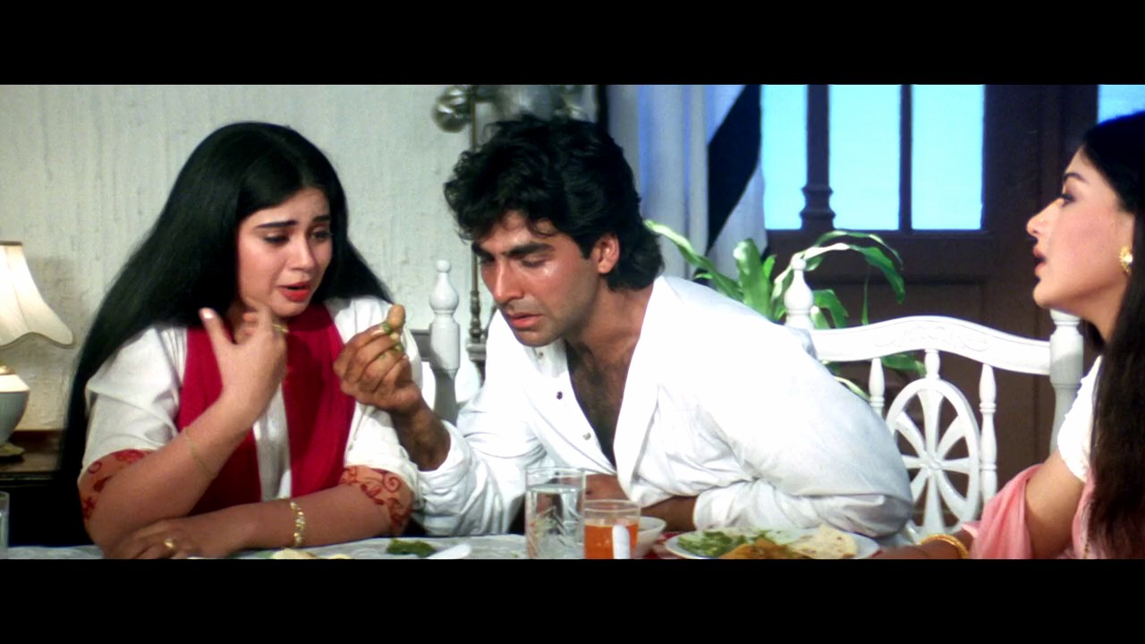 Sapoot-1996-WEB-DL-Hindi-720p-AVC-HE-AAC-2-0-mkv-0002