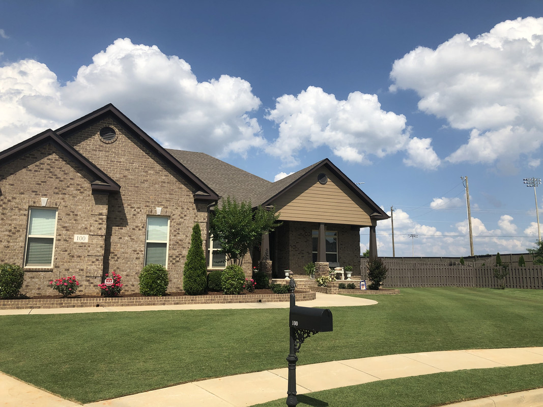 B9E7C9B9-5113-493F-99D1-09F0AB71630E