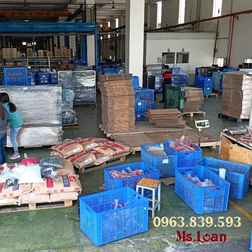 HCM - Sóng nhựa 5 bánh xe đựng hàng hóa, trái cây, nông sản / 0963.839.593 ms.loan Ro-nhua-song-nhua-cong-nghiep-dung-hang-nha-may-san-xuat-1