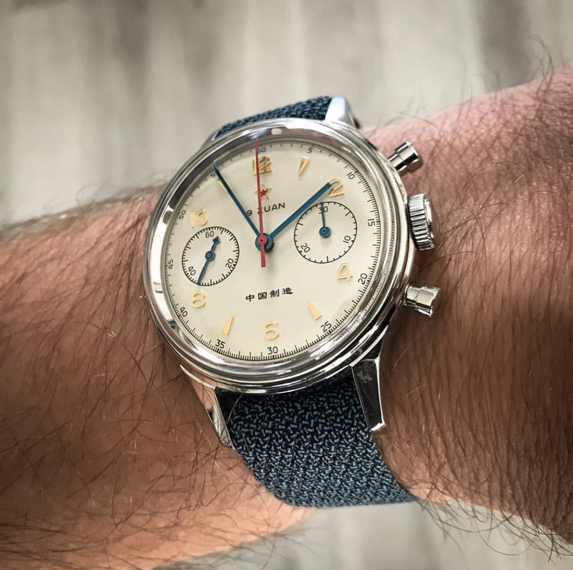 77828883-A719-4962-8C9E-B28C468C9DAB