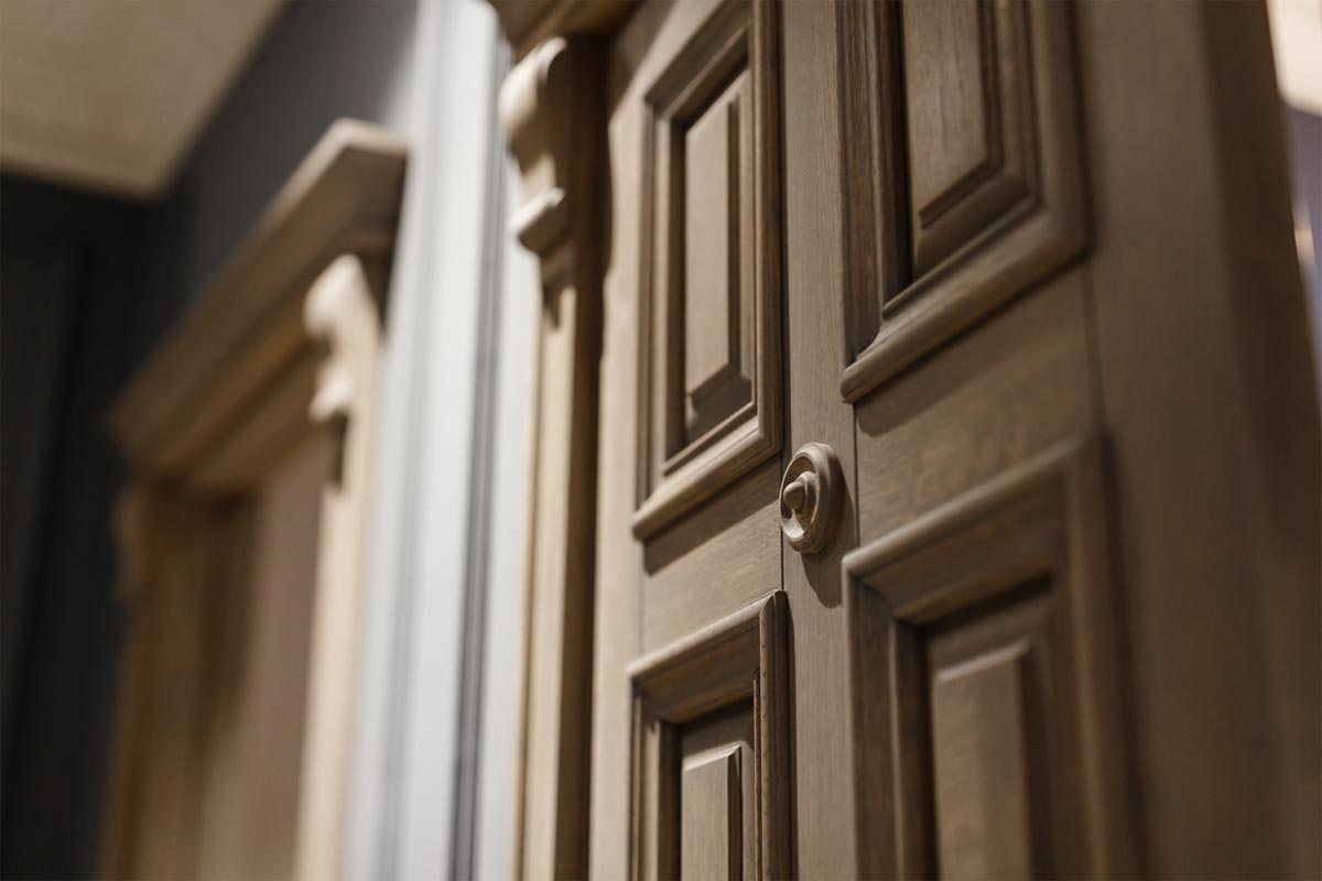 Дверь дубовая